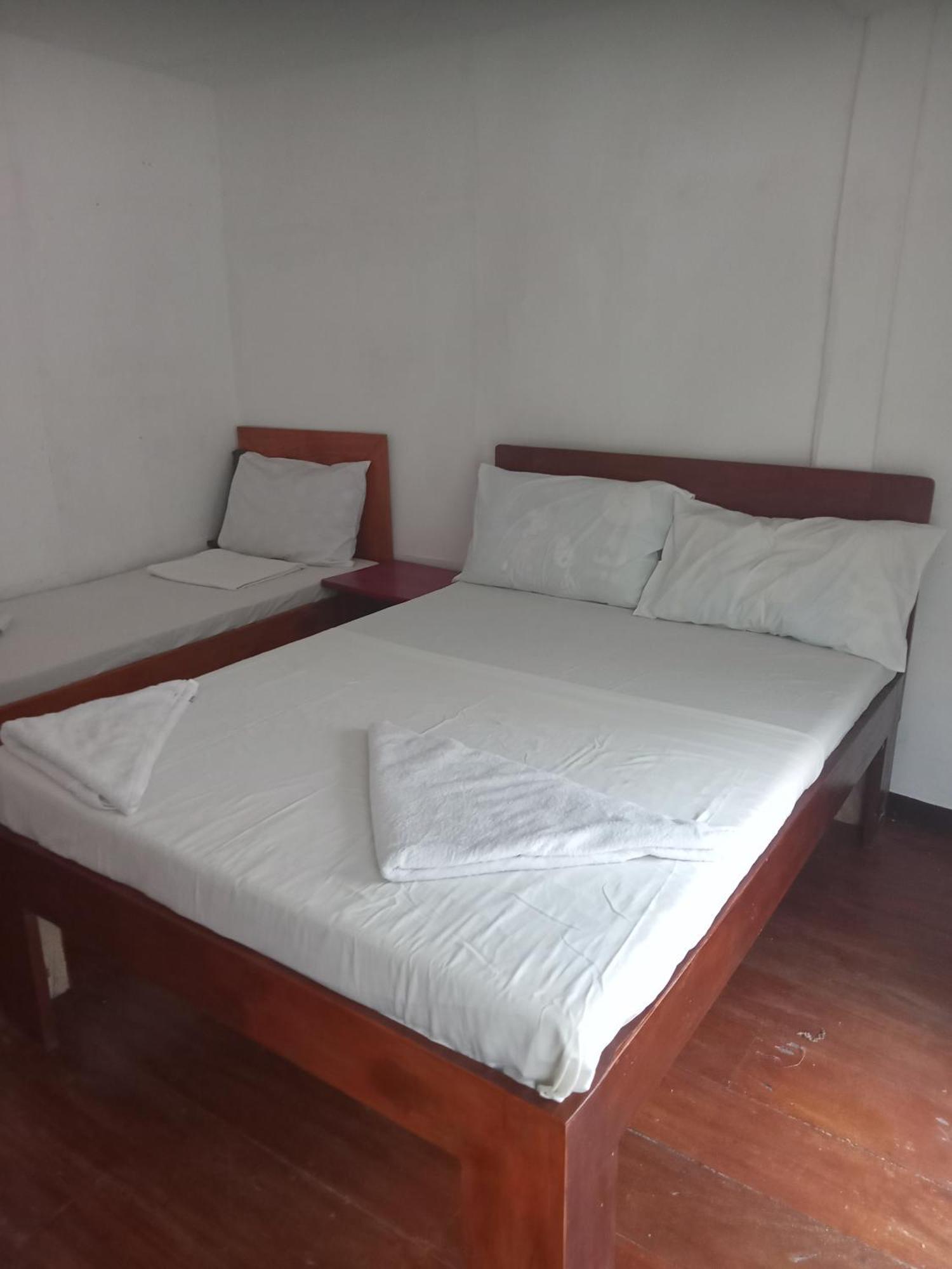 Czar'S Place Siquijor Bilik gambar